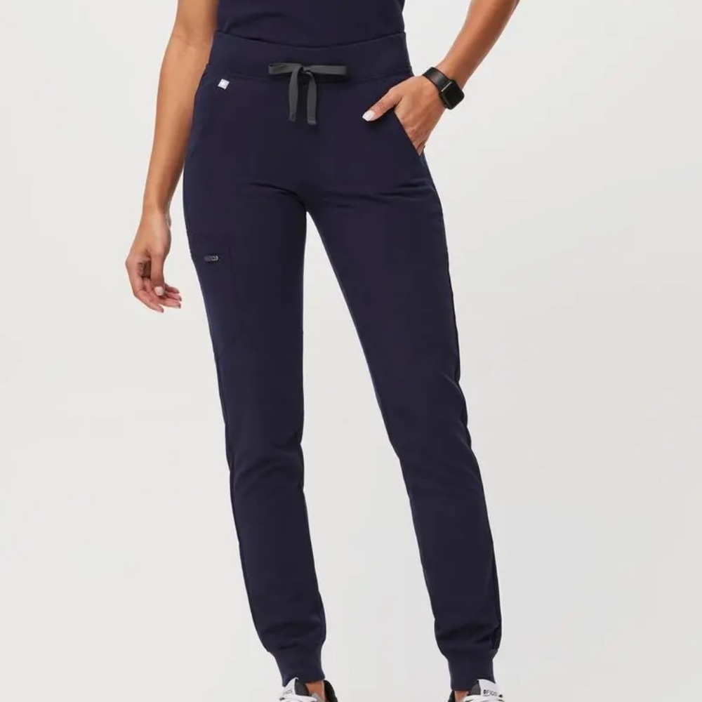 Figs Navy jogger pants